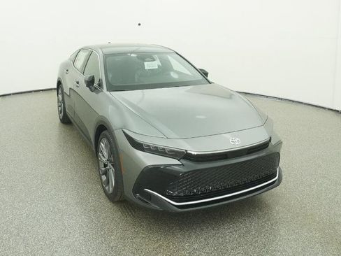 New 2026 Toyota Crown Limited image 98