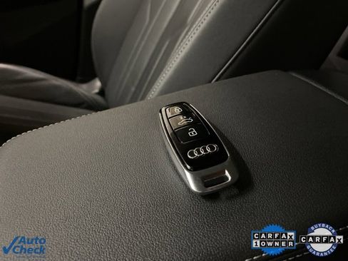 Used 2023 Audi e-tron Premium Plus w/ Premium Plus Package image 93