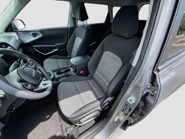 Used 2024 Kia Soul LX w/ Option Group 015 FWD image 20