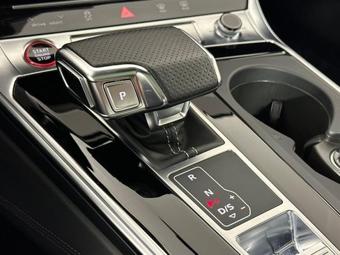 Used 2022 Audi RS 7 Sportback w/ RS 7 Executive Package image 20