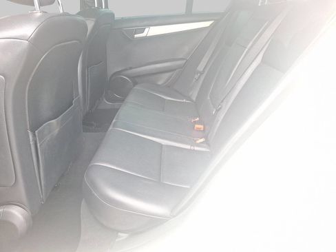 Used 2012 Mercedes-Benz C 250 Sedan image 10
