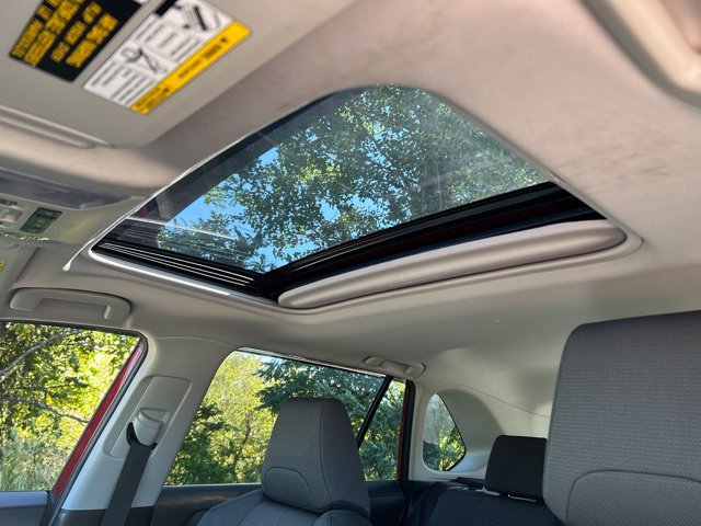 Used 2019 Toyota RAV4 XLE w/ All Weather Liner Package AWD/4WD image 19