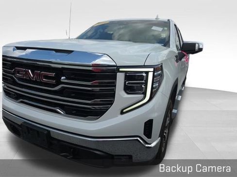 Used 2024 GMC Sierra 1500 SLT w/ SLT Convenience Package AWD/4WD image 5