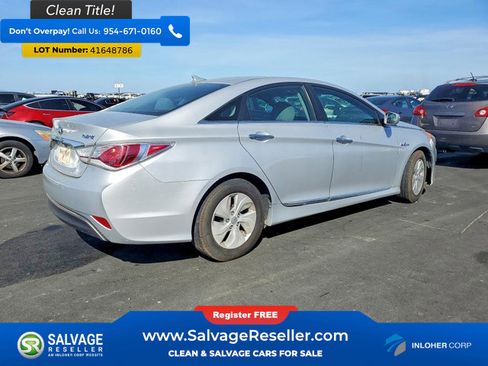 Used 2015 Hyundai Sonata Hybrid image 4