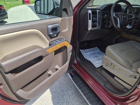 Used 2014 GMC Sierra 1500 SLT w/ SLT Preferred Package AWD/4WD image 13