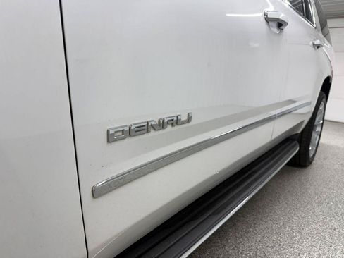 Used 2018 GMC Yukon XL Denali w/ Open Road Package AWD/4WD image 8