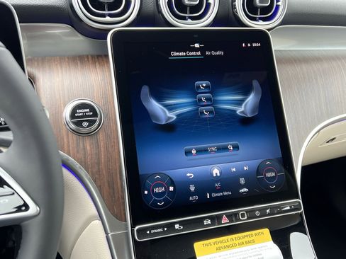 New 2026 Mercedes-Benz GLC 300 4MATIC image 19