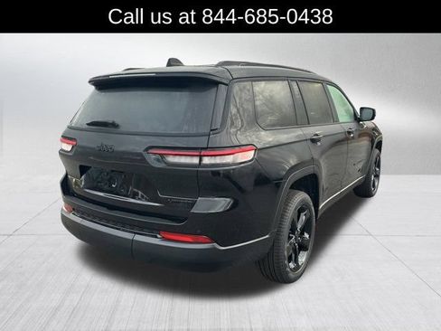 New 2025 Jeep Grand Cherokee L Limited w/ Black Appearance Package RWD image 5