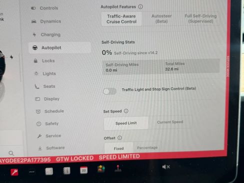Used 2023 Tesla Model Y Long Range AWD/4WD image 15