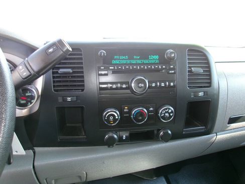 Used 2013 GMC Sierra 2500 W/T AWD/4WD image 19