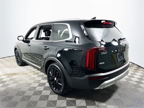 Used 2020 Kia Telluride SX w/ SX Prestige Package image 5