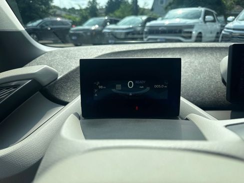 Used 2017 BMW i3 w/ Range Extender RWD image 24