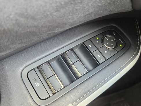 Used 2026 Lexus TX 500h AWD w/ Technology Package image 26