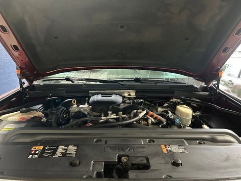 Used 2015 GMC Sierra 2500 SLT w/ Duramax Plus Package image 29