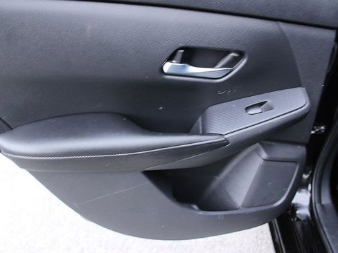 Used 2021 Nissan Sentra S image 13