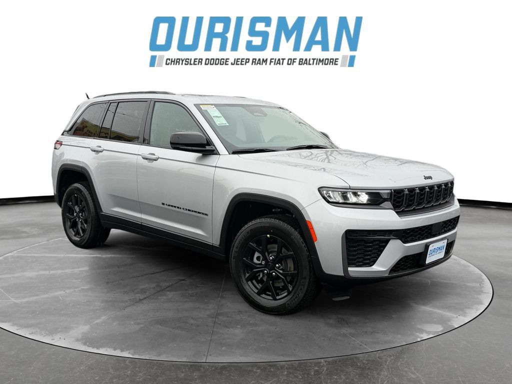 New 2026 Jeep Grand Cherokee Altitude AWD/4WD image 1
