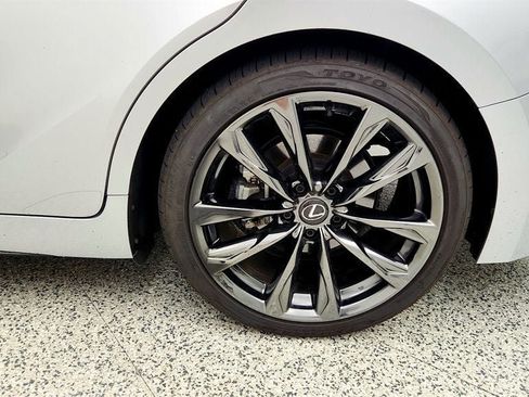 Used 2023 Lexus IS 350 F Sport RWD image 9