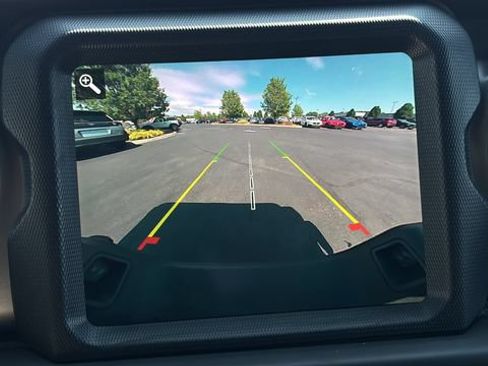 Used 2023 Jeep Gladiator Sport AWD/4WD image 22