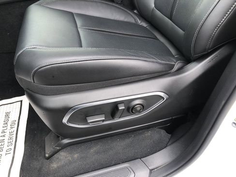 New 2026 Jeep Grand Wagoneer 4WD image 24