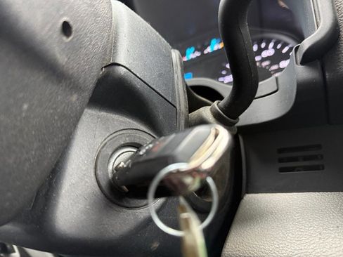 Used 2022 Ford F250 XL w/ STX Appearance Package image 38