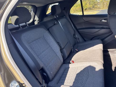 Used 2024 Chevrolet Equinox LT image 29