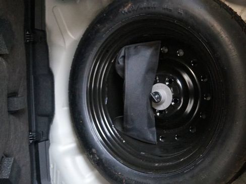 Used 2015 Honda CR-V Touring image 33