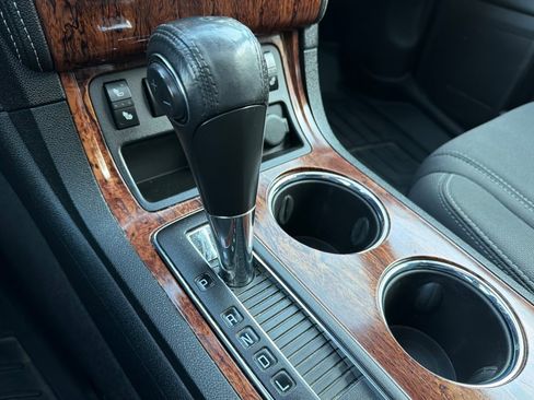 Used 2014 Chevrolet Traverse LT w/ All-Star Edition image 22