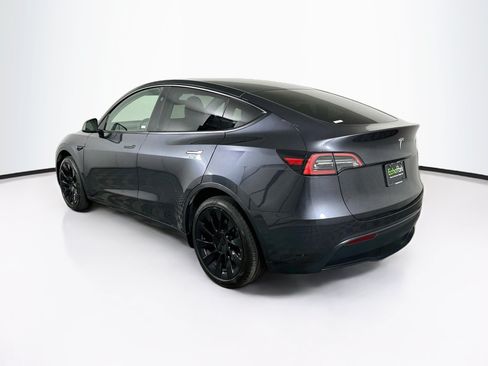 Used 2025 Tesla Model Y Long Range RWD image 5