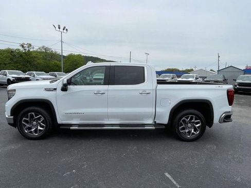 New 2026 GMC Sierra 1500 SLT w/ SLT Premium Plus Package AWD/4WD image 2
