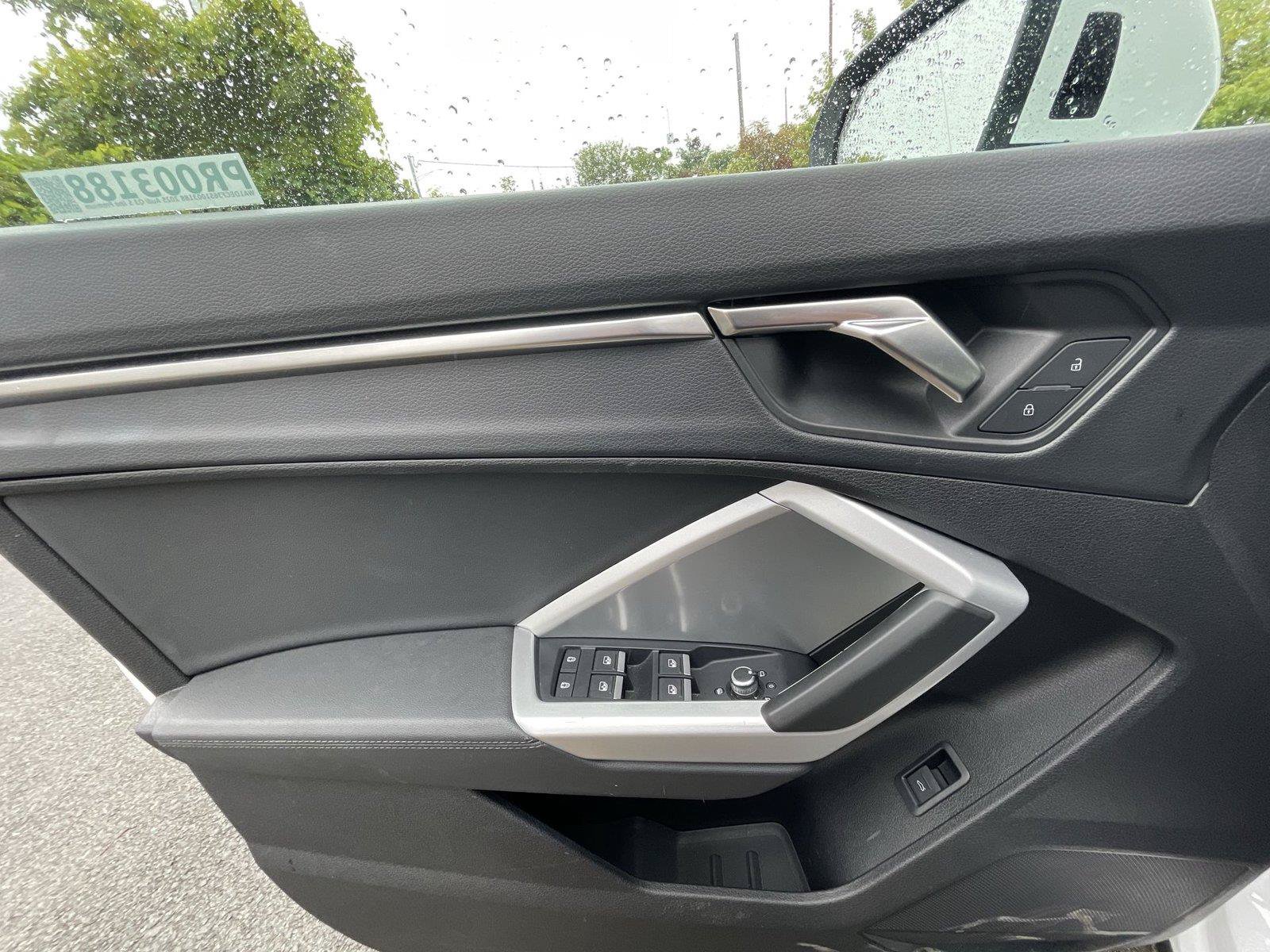 Used 2025 Audi Q3 2.0T Premium AWD/4WD image 12
