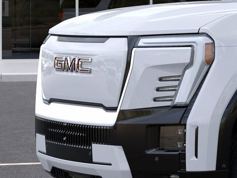 New 2026 GMC Sierra EV Denali AWD/4WD image 40