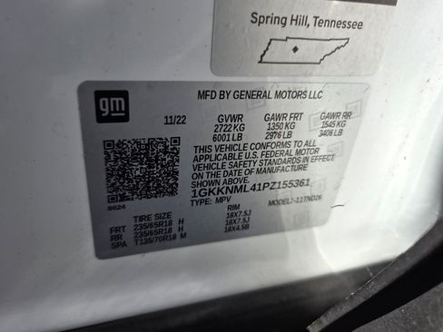 Certified 2023 GMC Acadia SLT FWD image 21