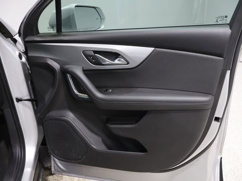 Used 2019 Chevrolet Blazer LT image 23