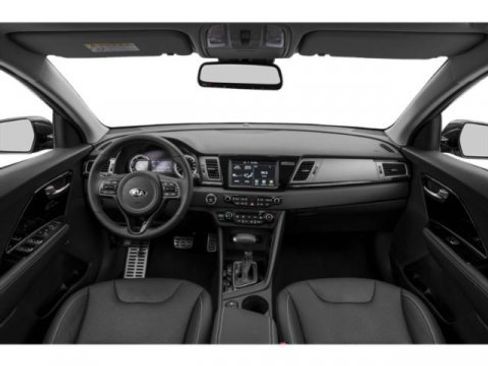 Used 2019 Kia Niro Touring image 11