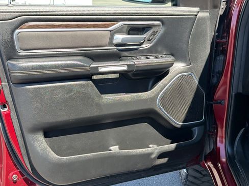 Used 2020 RAM 1500 Laramie AWD/4WD image 23