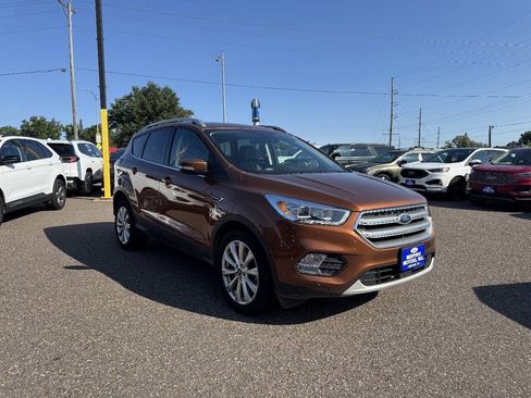 Used 2017 Ford Escape Titanium w/ Equipment Group 301A AWD/4WD image 9