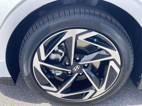 New 2026 Hyundai Sonata SEL image 5