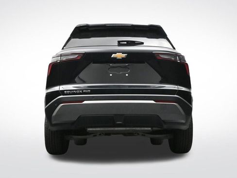 Used 2026 Chevrolet Equinox LT AWD/4WD image 27