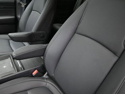 Used 2026 Honda Odyssey EX-L image 18