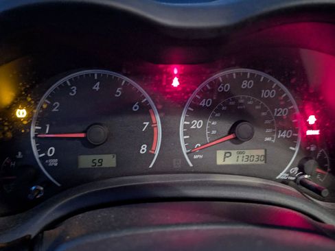 Used 2012 Toyota Corolla L image 17