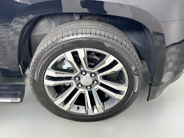 Used 2017 GMC Yukon Denali w/ Open Road Package RWD image 31
