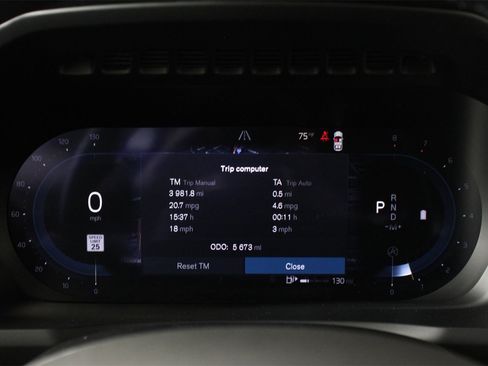 Certified 2025 Volvo XC90 B5 Core w/ Protection Package Premier image 12