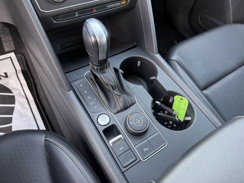 Used 2021 Volkswagen Atlas SE image 21