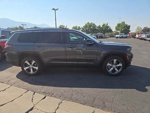 Used 2021 Jeep Grand Cherokee L Limited w/ Trailer Tow Group (B) AWD/4WD image 4