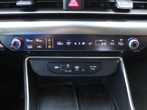 New 2026 Kia Carnival SX w/ SX Dark Edition Package image 52