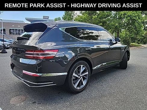 Used 2025 Genesis GV80 3.5T Advanced AWD/4WD image 2