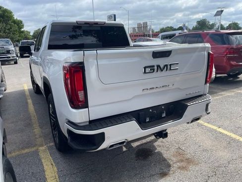 Used 2022 GMC Sierra 1500 Denali Ultimate AWD/4WD image 11