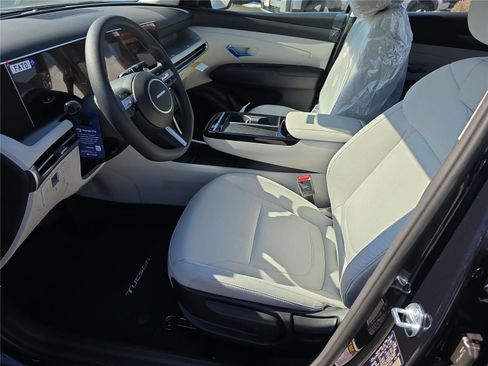 New 2026 Hyundai Tucson Blue SE w/ Tow & Go Package image 3