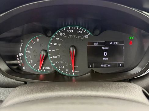 Used 2019 Chevrolet Trax LT w/ Driver Confidence Package FWD image 18
