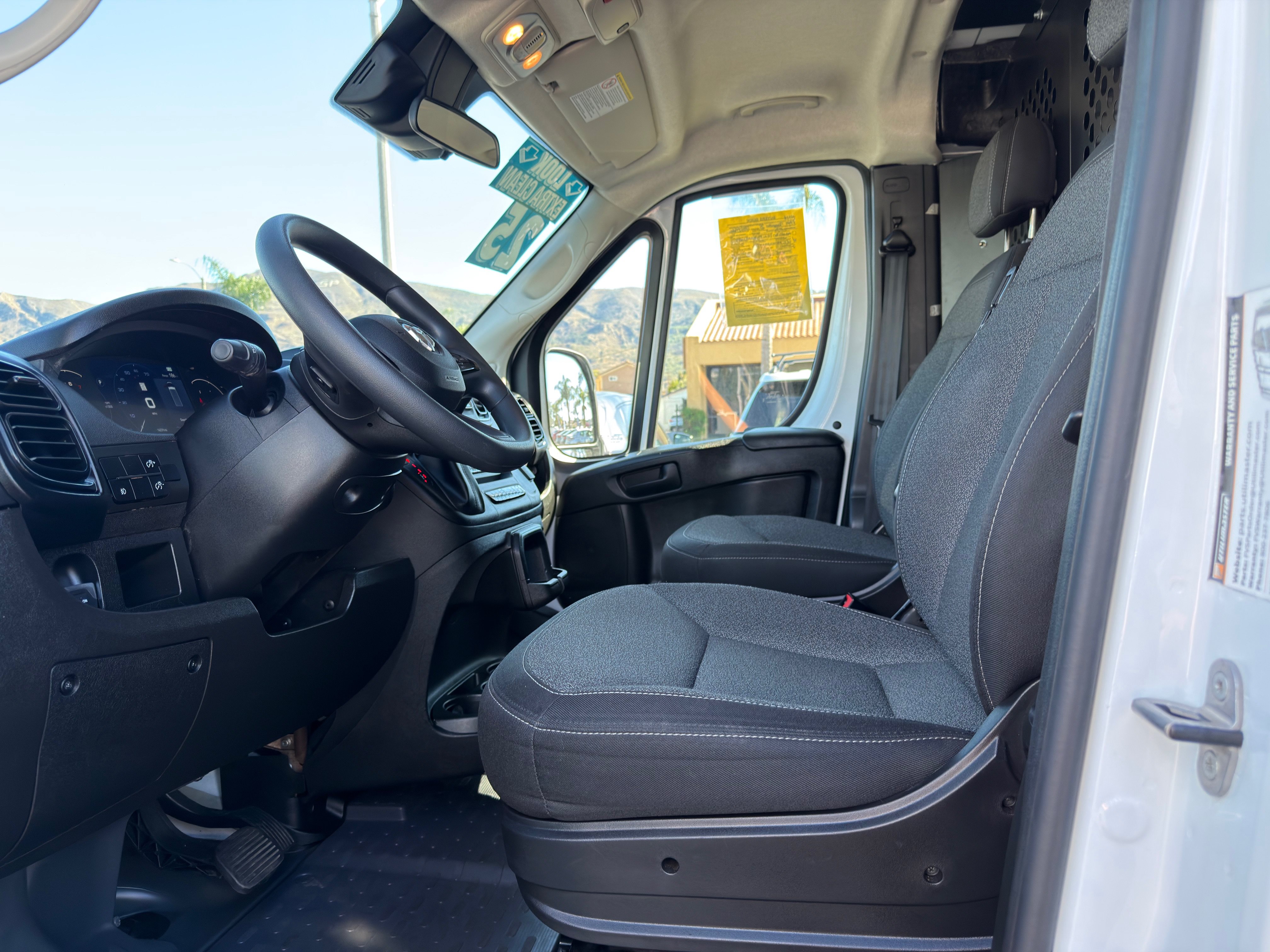 Used 2025 RAM ProMaster 2500 w/ U-Haul Equipment Group FWD image 21